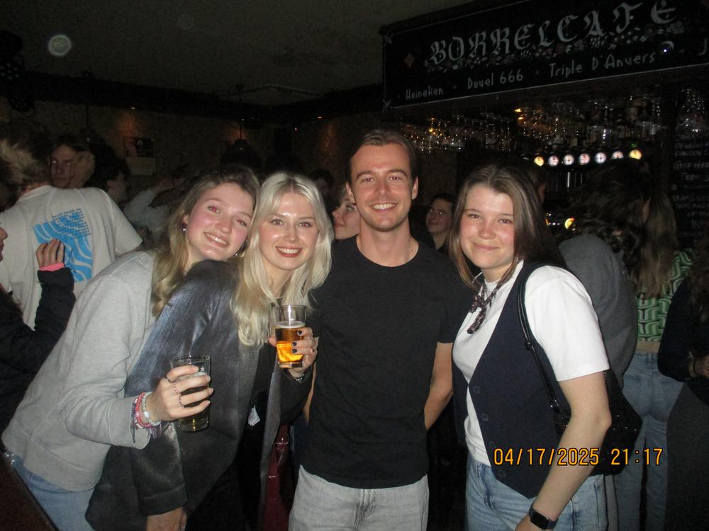 Aprilborrel